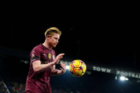 爱游戏-德布劳内新星赛况扑朔迷离表现惊艳，掘金未来可期！的简单介绍